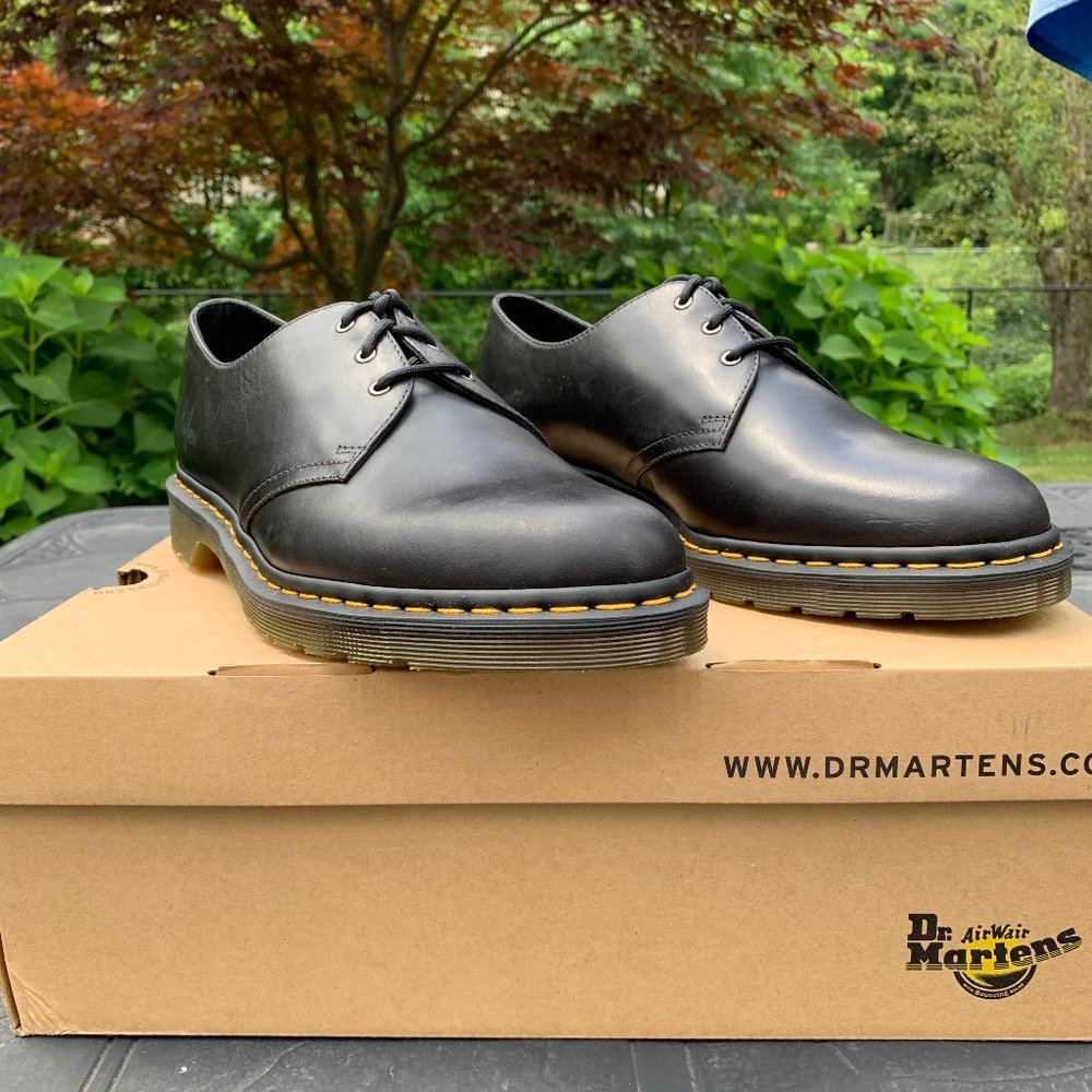 DR. MARTENS GUNMETAL ORLEANS WP LEATHER OXFORD - Picture 3 of 12